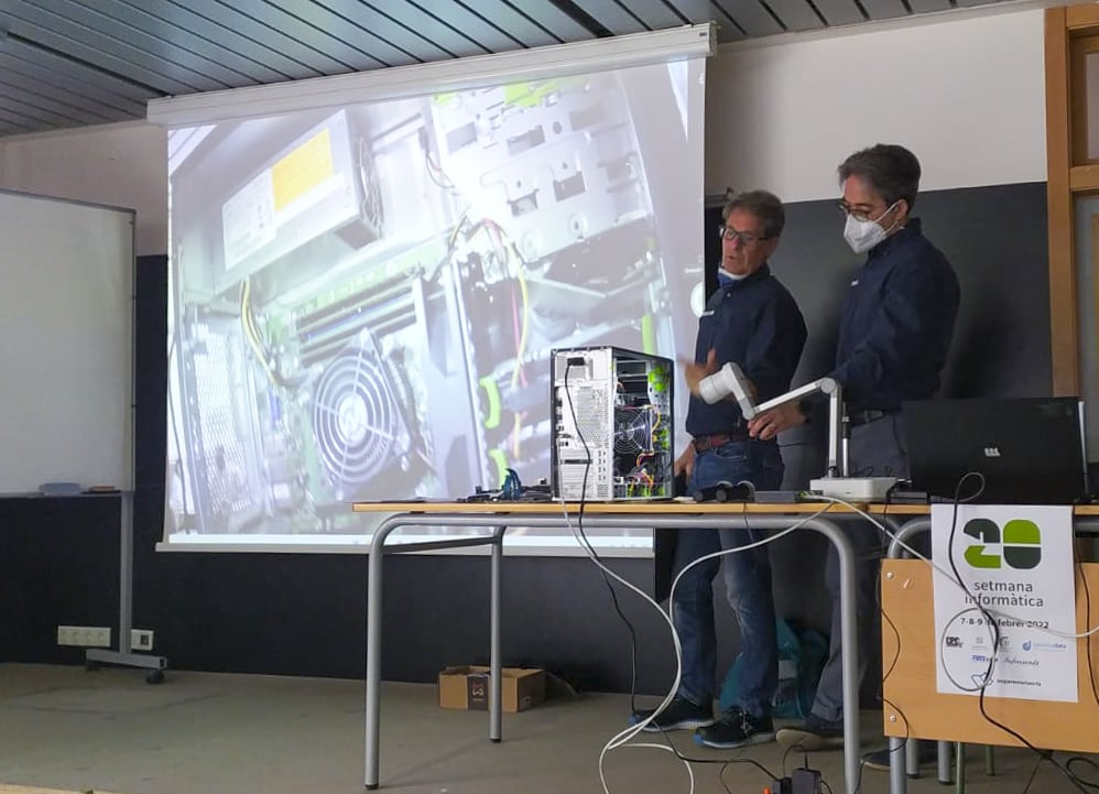 Charla en IES Pere Maria Orts i Bosch #2